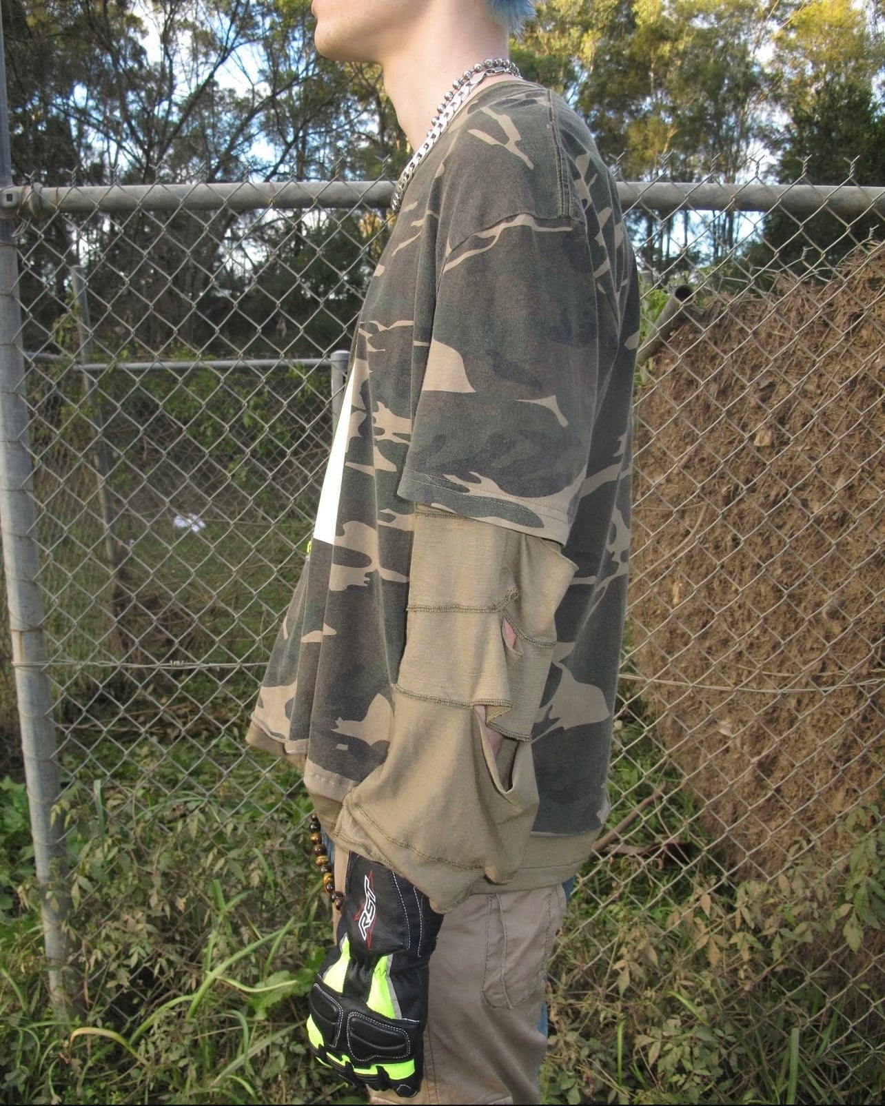 OLIVE SHREDDED LAYERED LONGSLEEVE