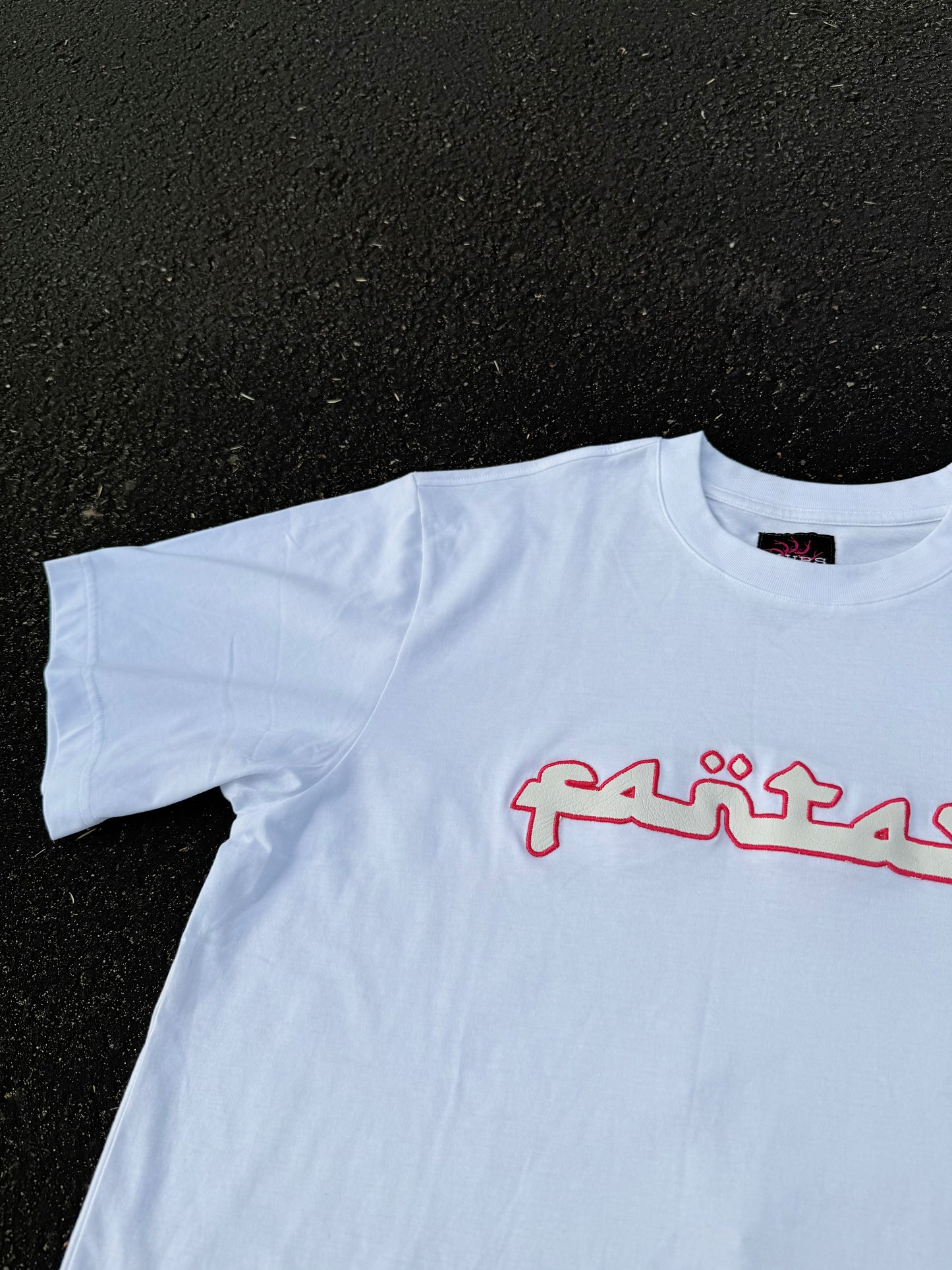 PINK LEATHER FANTASY TEE