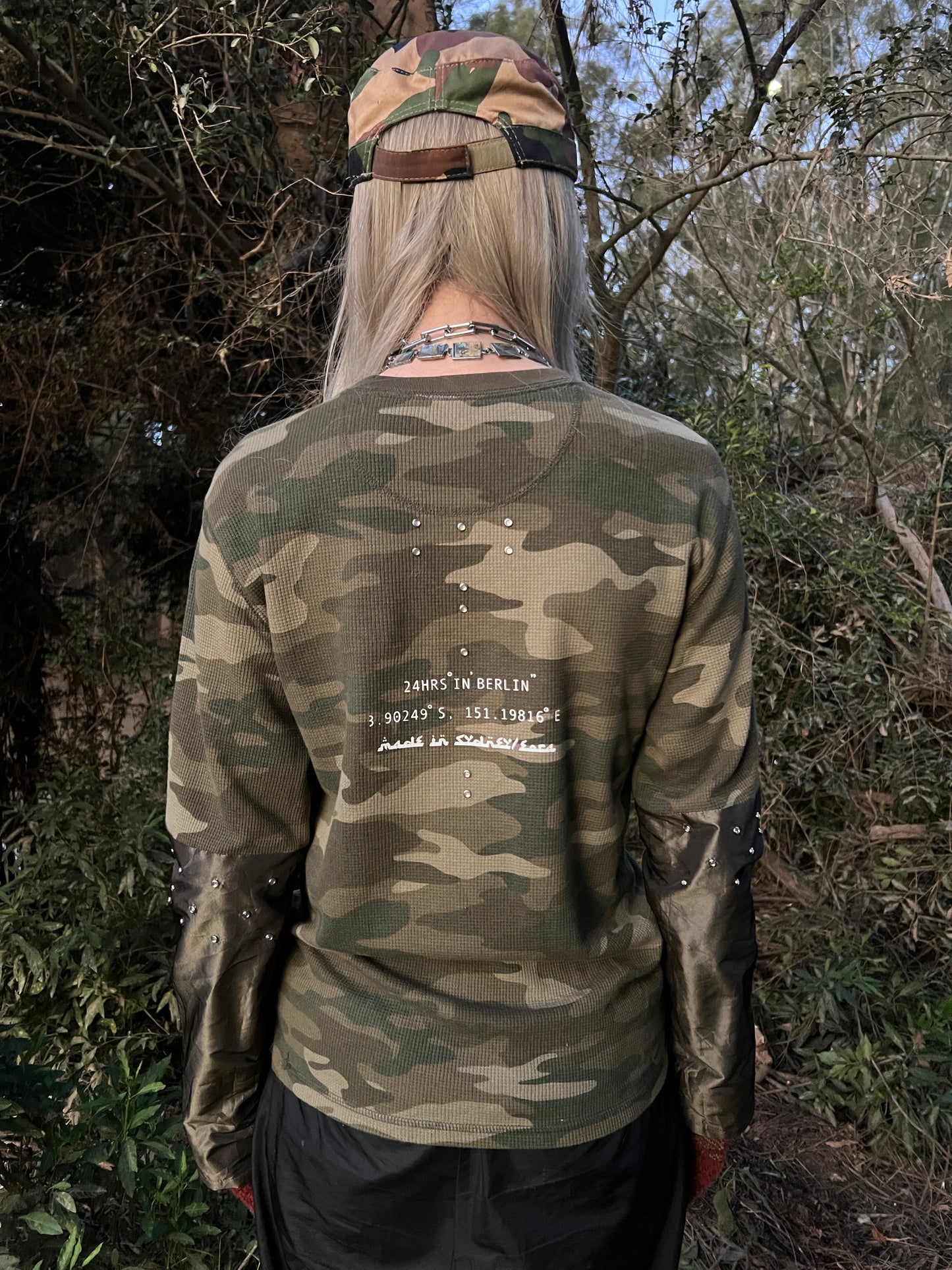 'SUFFERING' DARK CAMO SATIN SLEEVE THERMAL