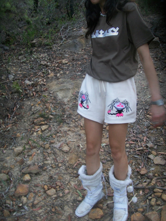 FANTASY 3M EMBROIDERED TEE CHOCOLATE