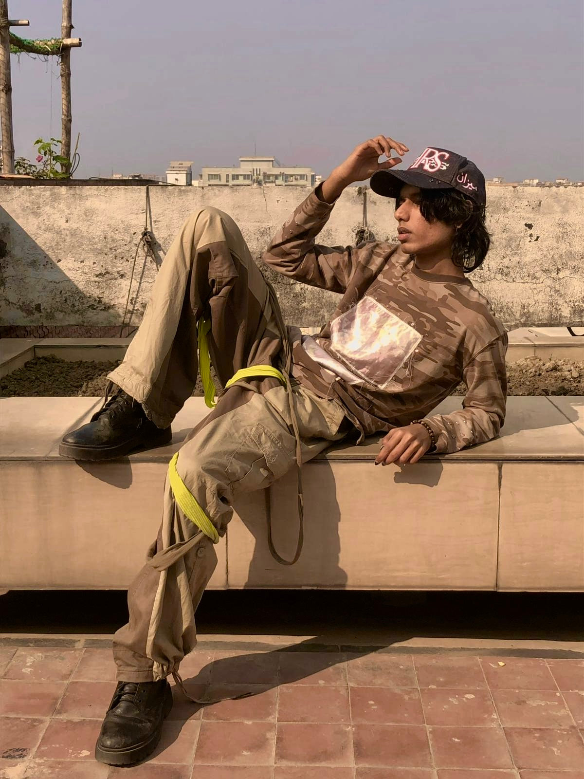 HYBRID CARGO - BROWN / FLUORO