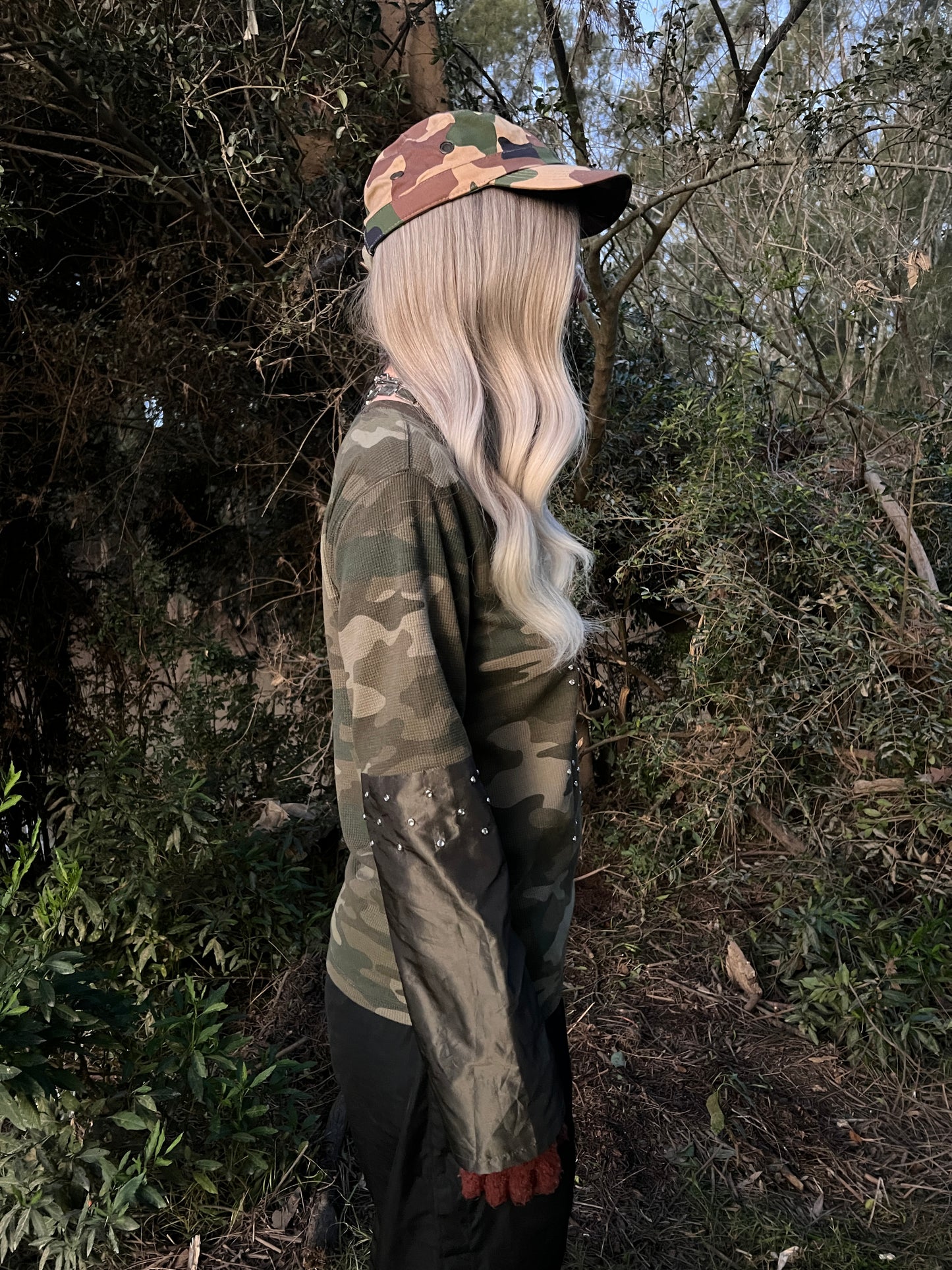 'SUFFERING' DARK CAMO SATIN SLEEVE THERMAL